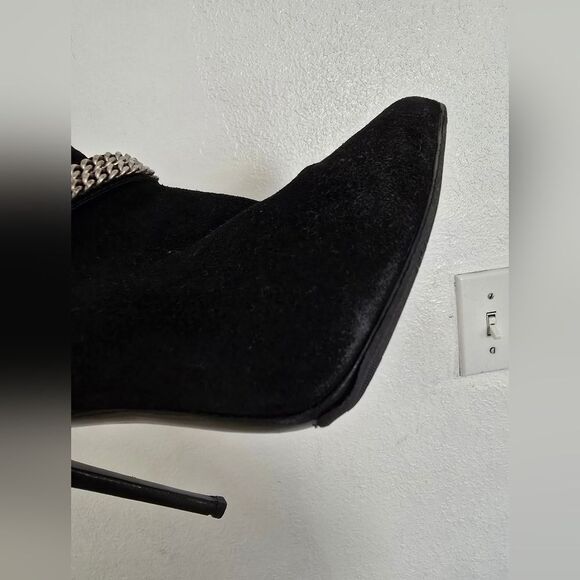 Saint Laurent Black Suede Pointed Toe Boots Size 8.5 - Picture 14 of 15